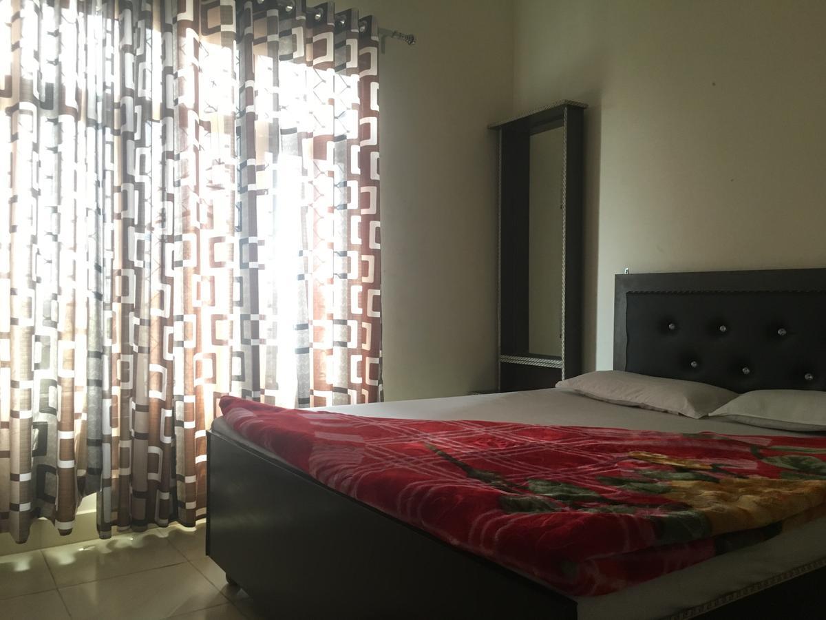 Oyo 12976 Hotel New Fiza Jammu Ngoại thất bức ảnh