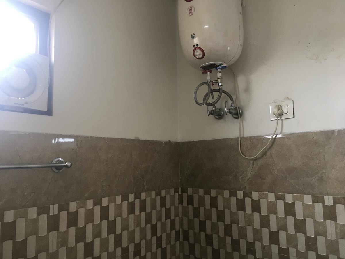 Oyo 12976 Hotel New Fiza Jammu Ngoại thất bức ảnh