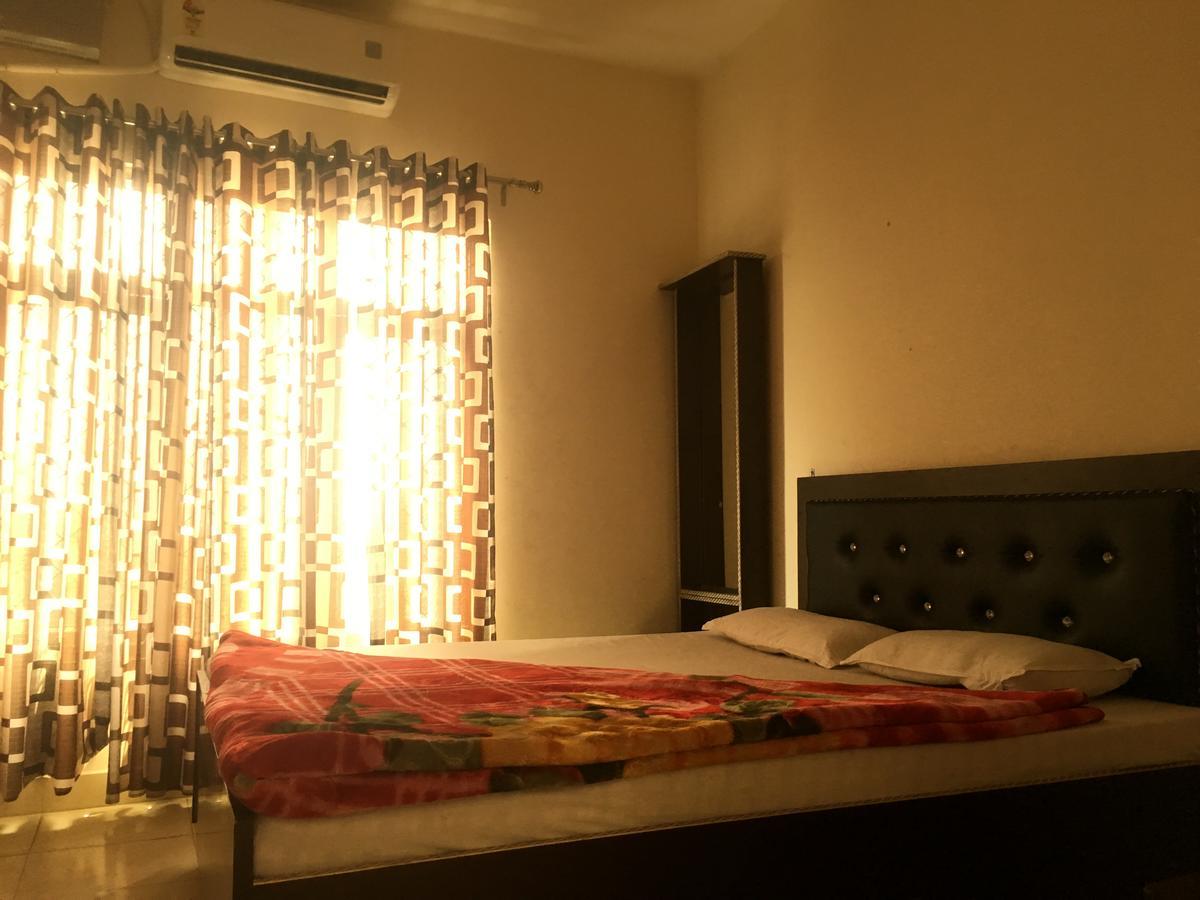 Oyo 12976 Hotel New Fiza Jammu Ngoại thất bức ảnh