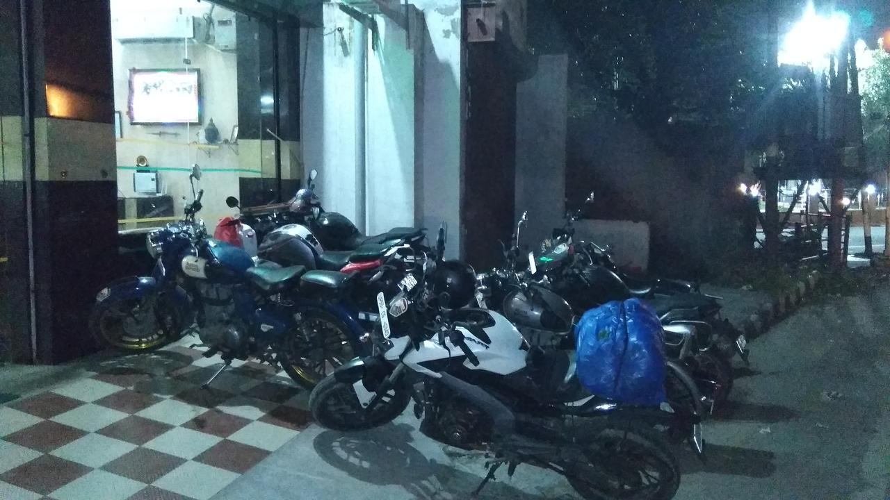 Oyo 12976 Hotel New Fiza Jammu Ngoại thất bức ảnh